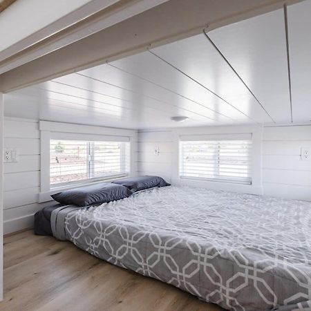 Apple Valley Modern Home With Private Hot Tub מראה חיצוני תמונה